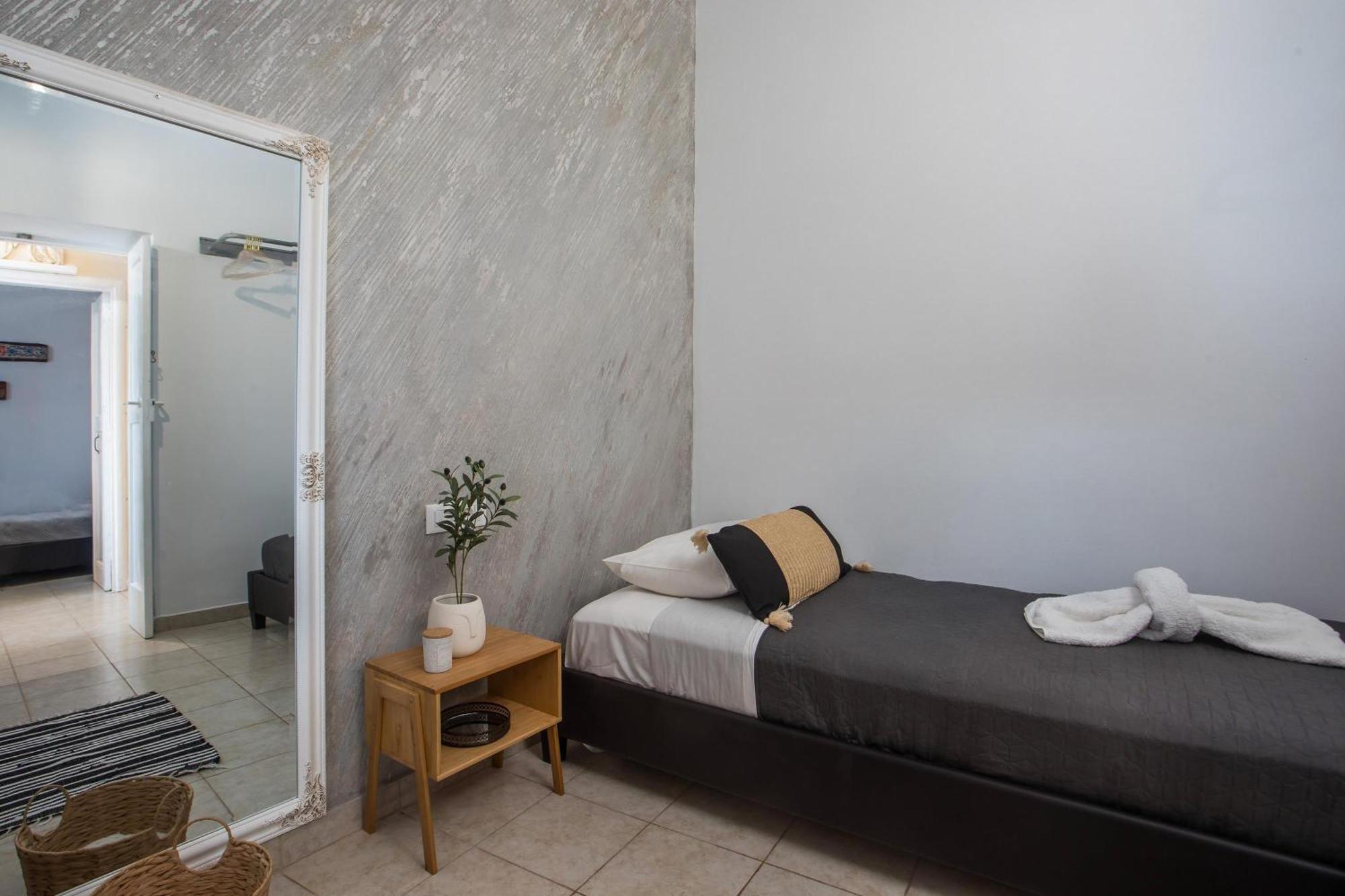 Iriada House * Rhodes City