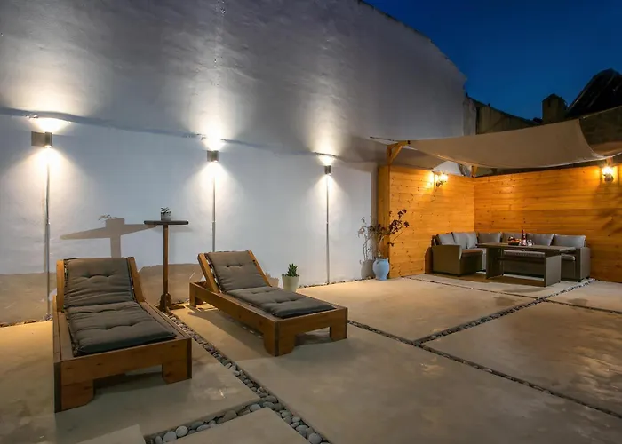 Iriada House