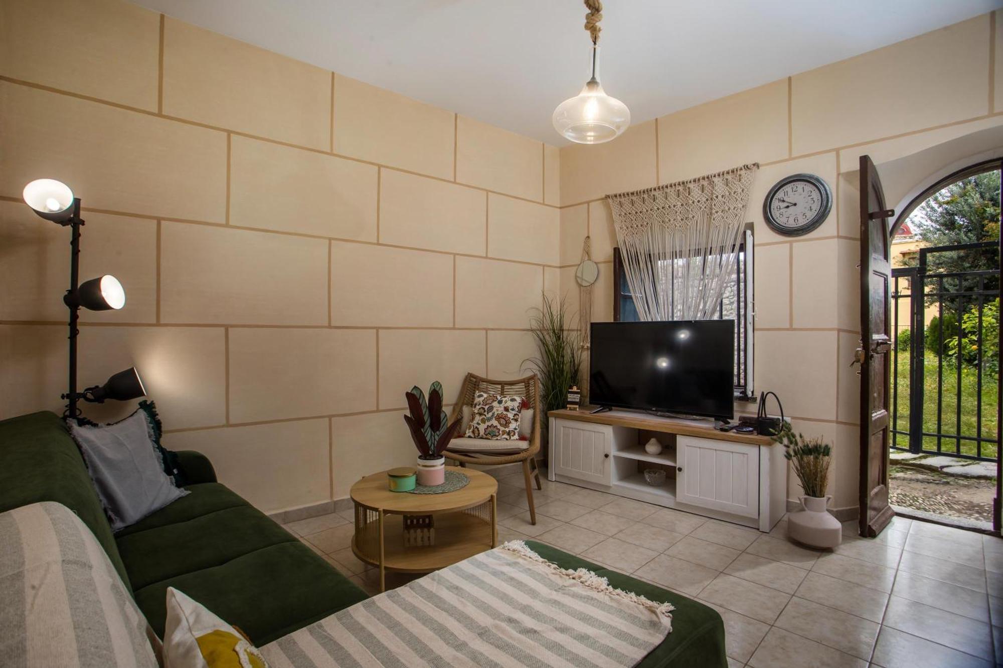 度假居 Iriada House